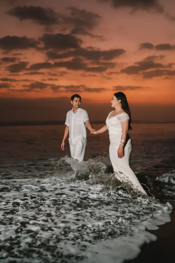 Pre-wedding, Sunset waves