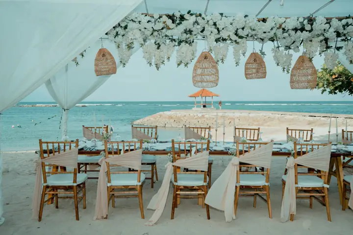 Bali beach dinner setup photography